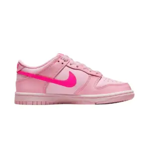 Nike Dunk Low GS Triple Pink