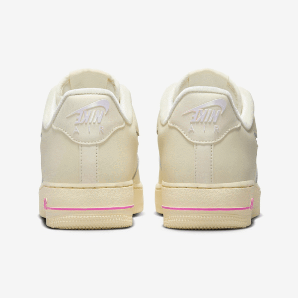 Nike Air Force 1 Low SE Coconut Milk Playful Pink - Imagem 5