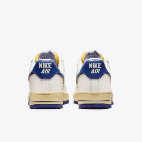 Nike Air Force 1 '07 Sail / Deep Royal Blue / Pale Vanilla - Imagem 4