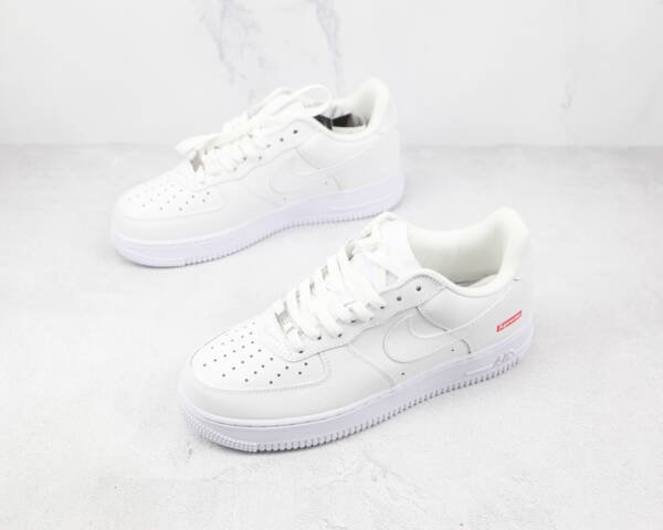 Supreme x Nike Air Force 1 Low Box Logo White - Imagem 2