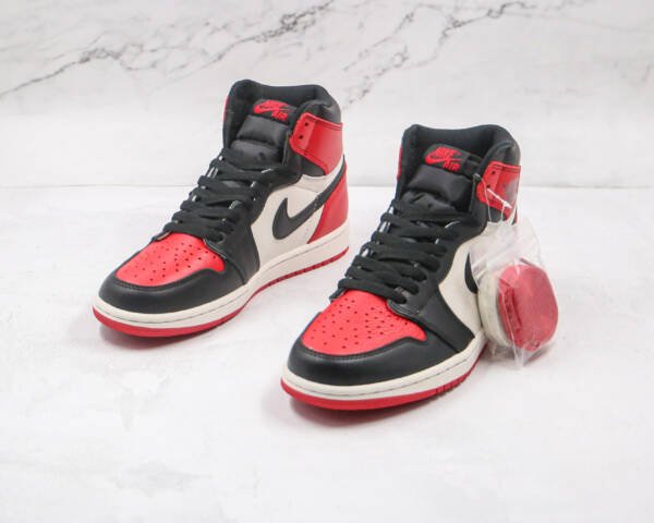 Air Jordan 1 High Bred Toe - Imagem 2